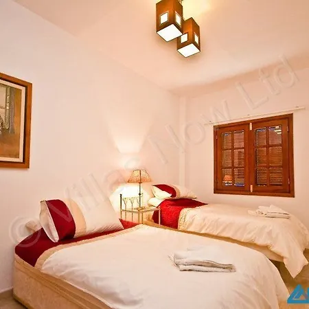 Playa Park Otel *